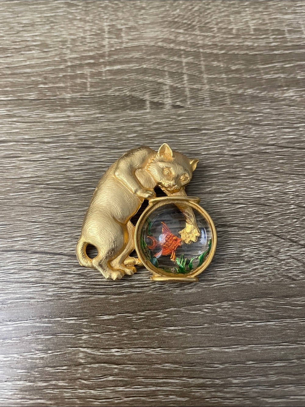 Gold Cat Figurine with Fishbowl Accent - Brooch